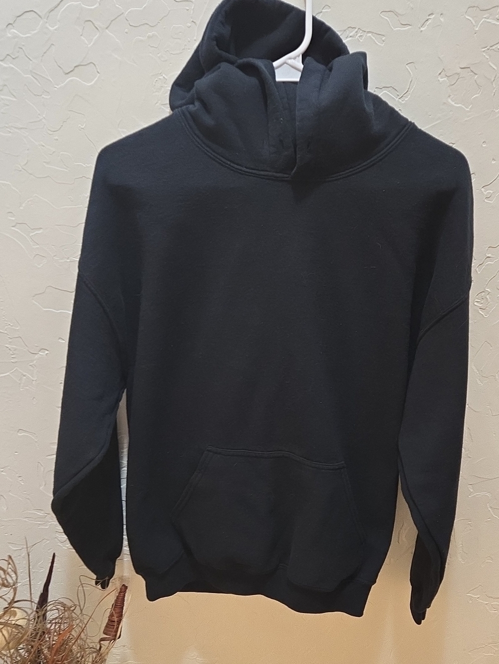 3/$10 Gildan Black Hooded Pullover Sweatshirt